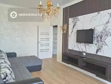 1-комнатная квартира, этаж 4 из 9, 44 м²