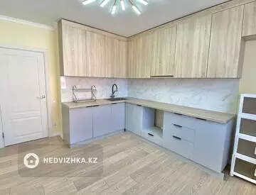 2-комнатная квартира, этаж 9 из 9, 62 м²