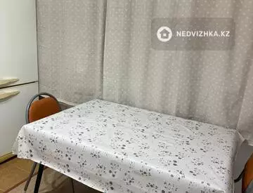3-комнатная квартира, этаж 1 из 5, 68 м², На длительный срок