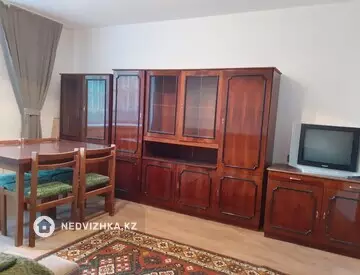 2-комнатная квартира, этаж 2 из 9, 46 м², На длительный срок