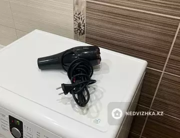 2-комнатная квартира, этаж 3 из 12, 100 м², Посуточно