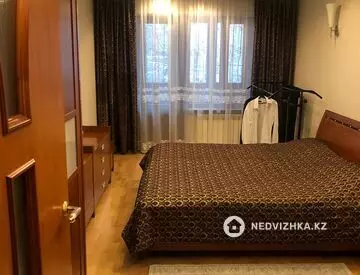 3-комнатная квартира, этаж 2 из 5, 63 м²