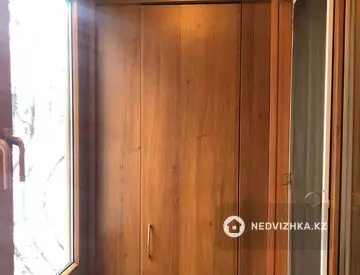 3-комнатная квартира, этаж 2 из 5, 63 м²