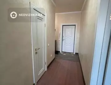 1-комнатная квартира, этаж 2 из 11, 49 м², На длительный срок