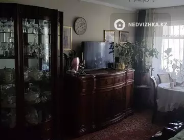 3-комнатная квартира, этаж 1 из 4, 58 м²