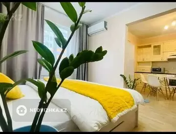 1-комнатная квартира, этаж 5 из 12, 40 м², По часам