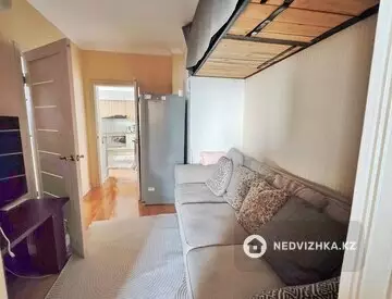 3-комнатная квартира, этаж 10 из 14, 84 м²