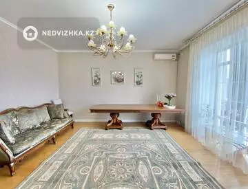 3-комнатная квартира, этаж 5 из 6, 130 м²
