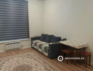 2-комнатная квартира, этаж 3 из 10, 46 м²