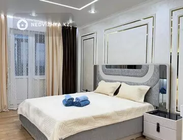 1-комнатная квартира, этаж 3 из 5, 42 м², Посуточно