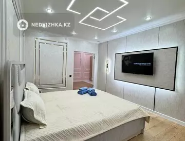 1-комнатная квартира, этаж 3 из 5, 42 м², Посуточно