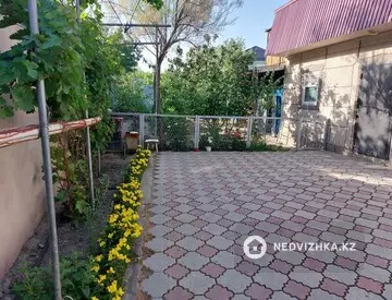 4-комнатный дом, 5 соток, 150 м²