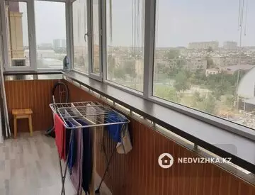 1-комнатная квартира, этаж 4 из 10, 37 м²