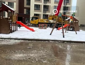 1-комнатная квартира, этаж 3 из 9, 42 м²