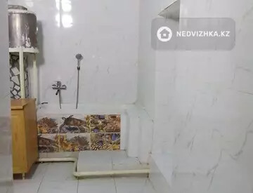 2-комнатная часть дома, 2 соток, 42 м², На длительный срок