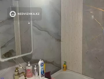 8-комнатный дом, 1 соток, 150 м²