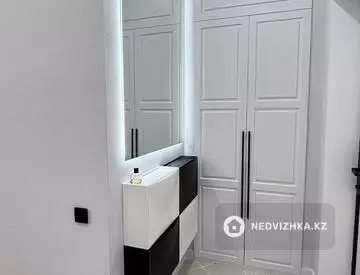 1-комнатная квартира, этаж 7 из 9, 48 м², На длительный срок