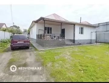 4-комнатный дом, 5 соток, 121 м²