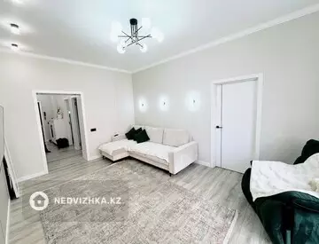 3-комнатная квартира, этаж 2 из 18, 75 м²