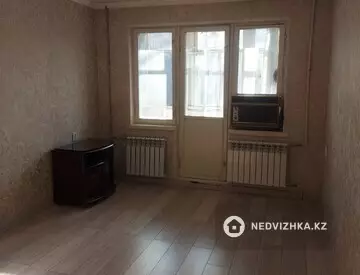2-комнатная квартира, этаж 3 из 5, 44 м²