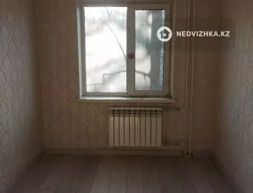 2-комнатная квартира, этаж 3 из 5, 44 м²