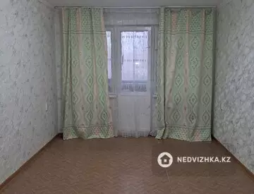 1-комнатная квартира, этаж 3 из 5, 32 м²