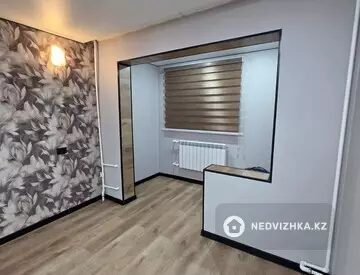 2-комнатная квартира, этаж 2 из 5, 60 м²