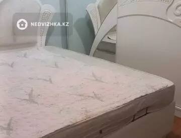 2-комнатная квартира, этаж 2 из 5, 60 м², На длительный срок