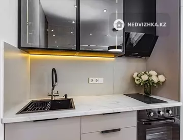 2-комнатная квартира, этаж 9 из 9, 50 м²