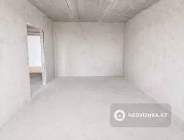 1-комнатная квартира, этаж 2 из 9, 54 м²