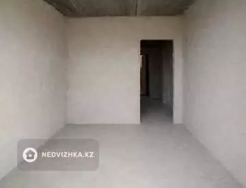 1-комнатная квартира, этаж 2 из 9, 54 м²