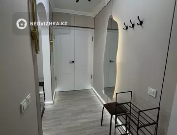 2-комнатная квартира, этаж 4 из 4, 43 м²