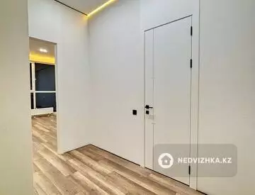 2-комнатная квартира, этаж 12 из 16, 51 м²