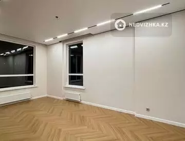 3-комнатная квартира, этаж 8 из 18, 67 м²