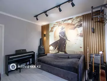 4-комнатная квартира, этаж 9 из 16, 115 м²