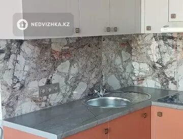 1-комнатная квартира, этаж 2 из 3, 34 м²