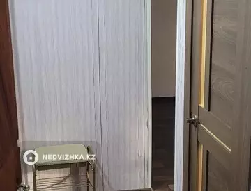 2-комнатная квартира, этаж 3 из 3, 45 м²