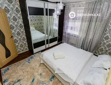3-комнатная квартира, этаж 5 из 6, 75 м², Посуточно