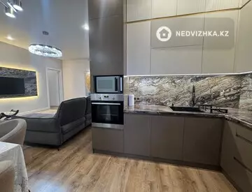 2-комнатная квартира, этаж 11 из 12, 64 м²