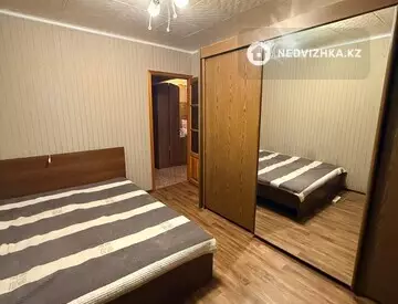 3-комнатная квартира, этаж 1 из 5, 65 м², На длительный срок
