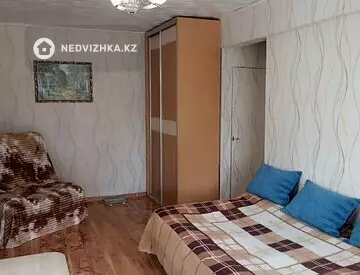 2-комнатная квартира, этаж 1 из 5, 42 м²