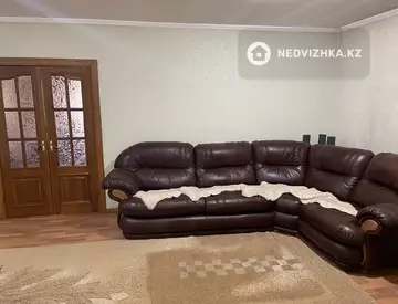 5-комнатная часть дома, 10 соток, 122 м²