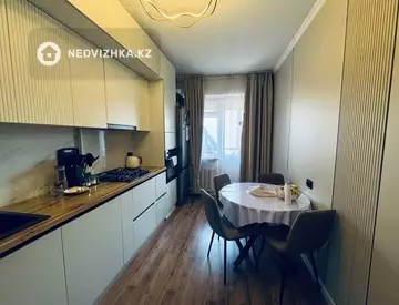 2-комнатная квартира, этаж 3 из 5, 53 м²