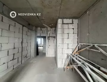 3-комнатная квартира, этаж 13 из 14, 105 м²