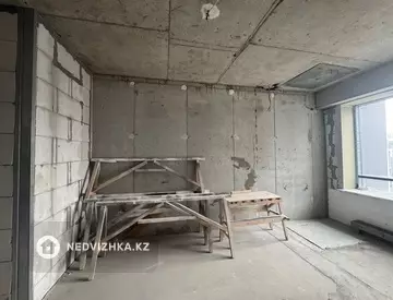 3-комнатная квартира, этаж 13 из 14, 105 м²