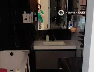 1-комнатная квартира, этаж 7 из 46, 33 м²