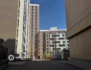 3-комнатная квартира, этаж 8 из 8, 85 м²