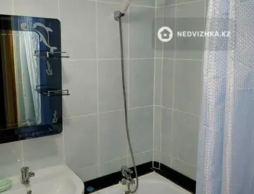 2-комнатная квартира, этаж 3 из 5, 50 м², На длительный срок