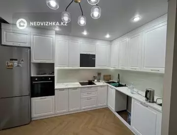 3-комнатная квартира, этаж 9 из 12, 95 м²