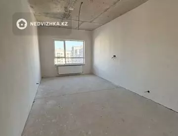2-комнатная квартира, этаж 12 из 12, 65 м²